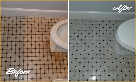 Before and After Picture of a Wall Bathroom Tile and Grout Cleaned to Remove Stains