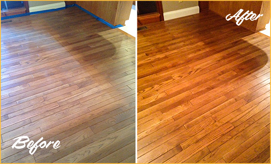 Before and After Picture of a Deal Wood Deep Cleaning Service on a Dull Floor to Recover Its Sheen